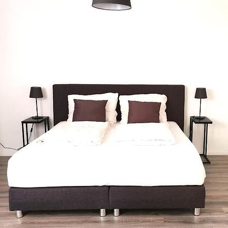 Koochi-Gasteappartement 47 Quadratmeter Nr-108 Krefeld Esterno foto