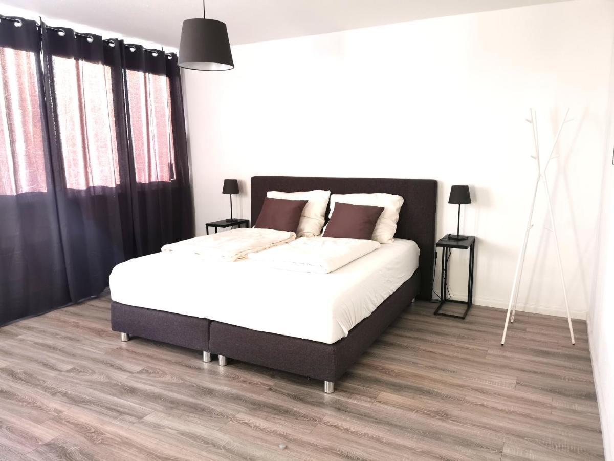 Koochi-Gasteappartement 47 Quadratmeter Nr-108 Krefeld Esterno foto